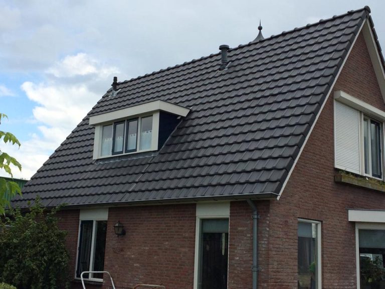 Dakreiniging in Wierden — dak ná reiniging, verzorgd en schoon